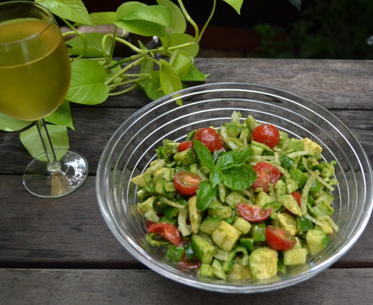 Summer Salad With Basil Vinaigrette バジルビネグレットのサマーサラダ Us Southern Kitchen