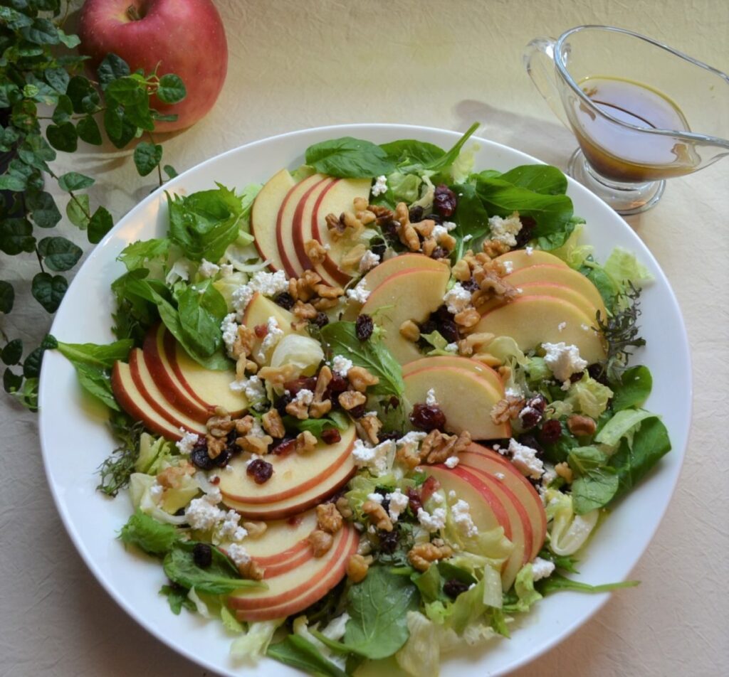 Apple Salad with Balsamic Vinaigrette バルサミコドレッシングのアップルサラダ US Southern