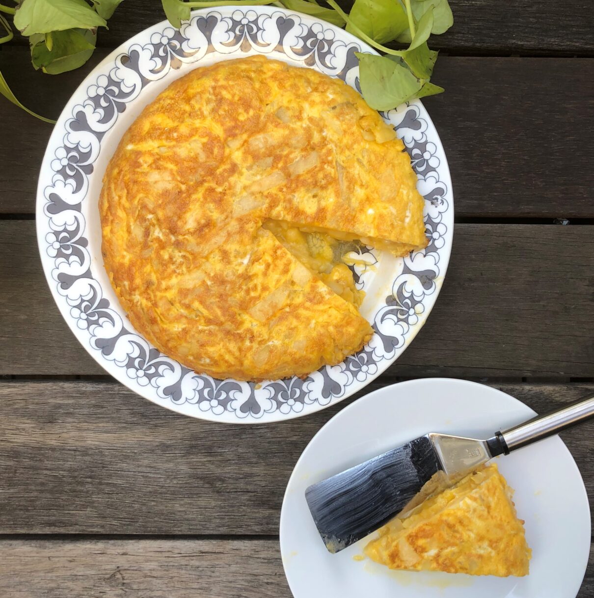 チーズ入りスペイン風オムレツ