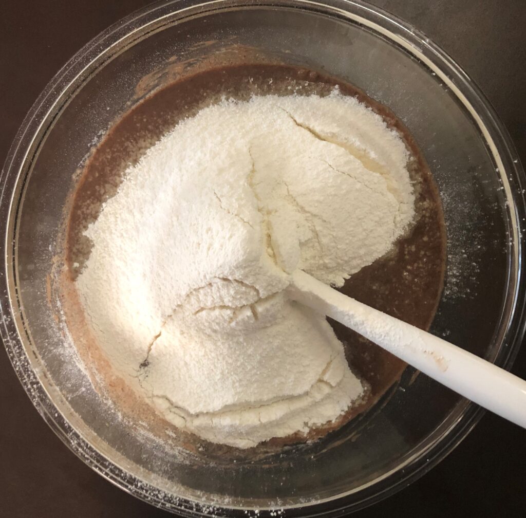 チョコレートレイヤーケーキ