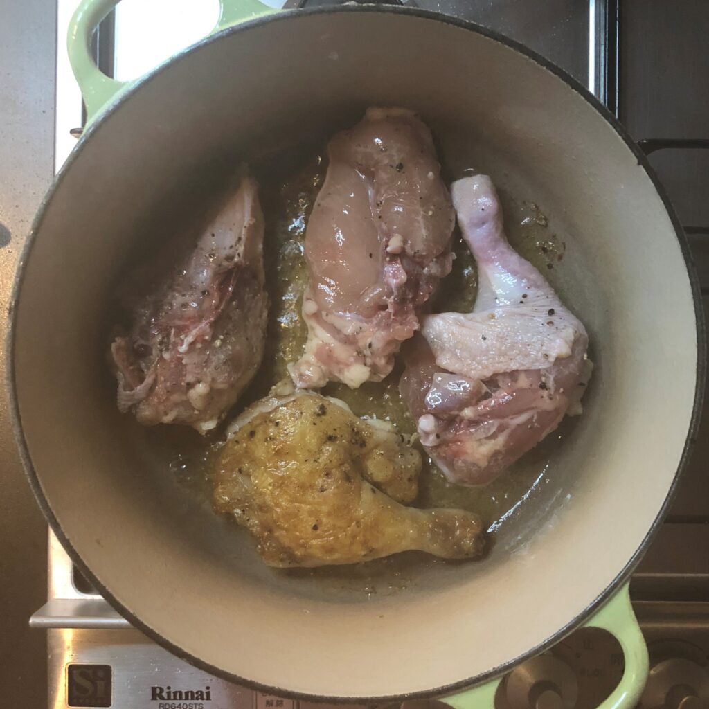 鶏肉のタラゴン風味