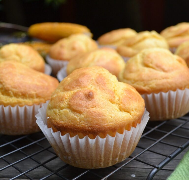 ブルーコーンコーンブレッドマフィンのレシピ