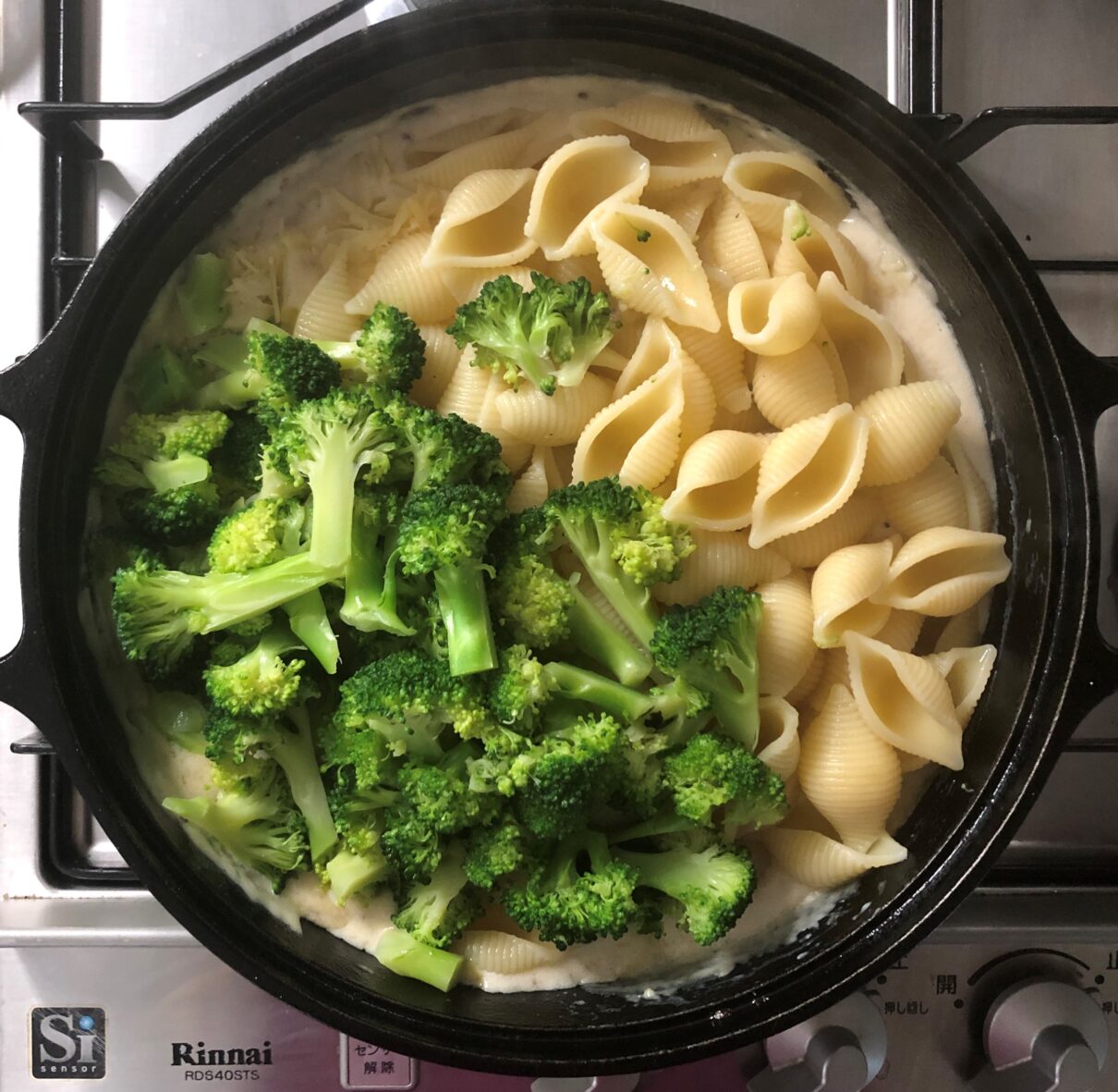 Broccoli Mac and Cheese ブロッコリーマックアンドチーズ US Southern Kitchen