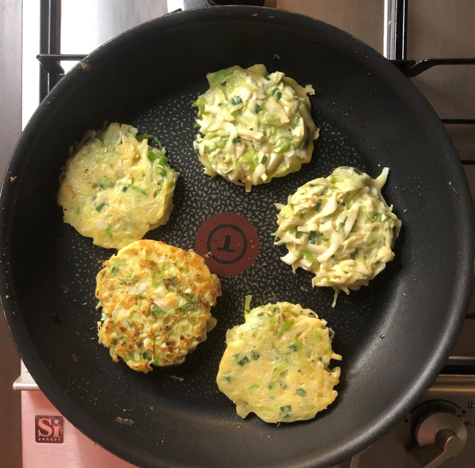 Cabbage Pancakes キャベツのパンケーキ US Southern Kitchen