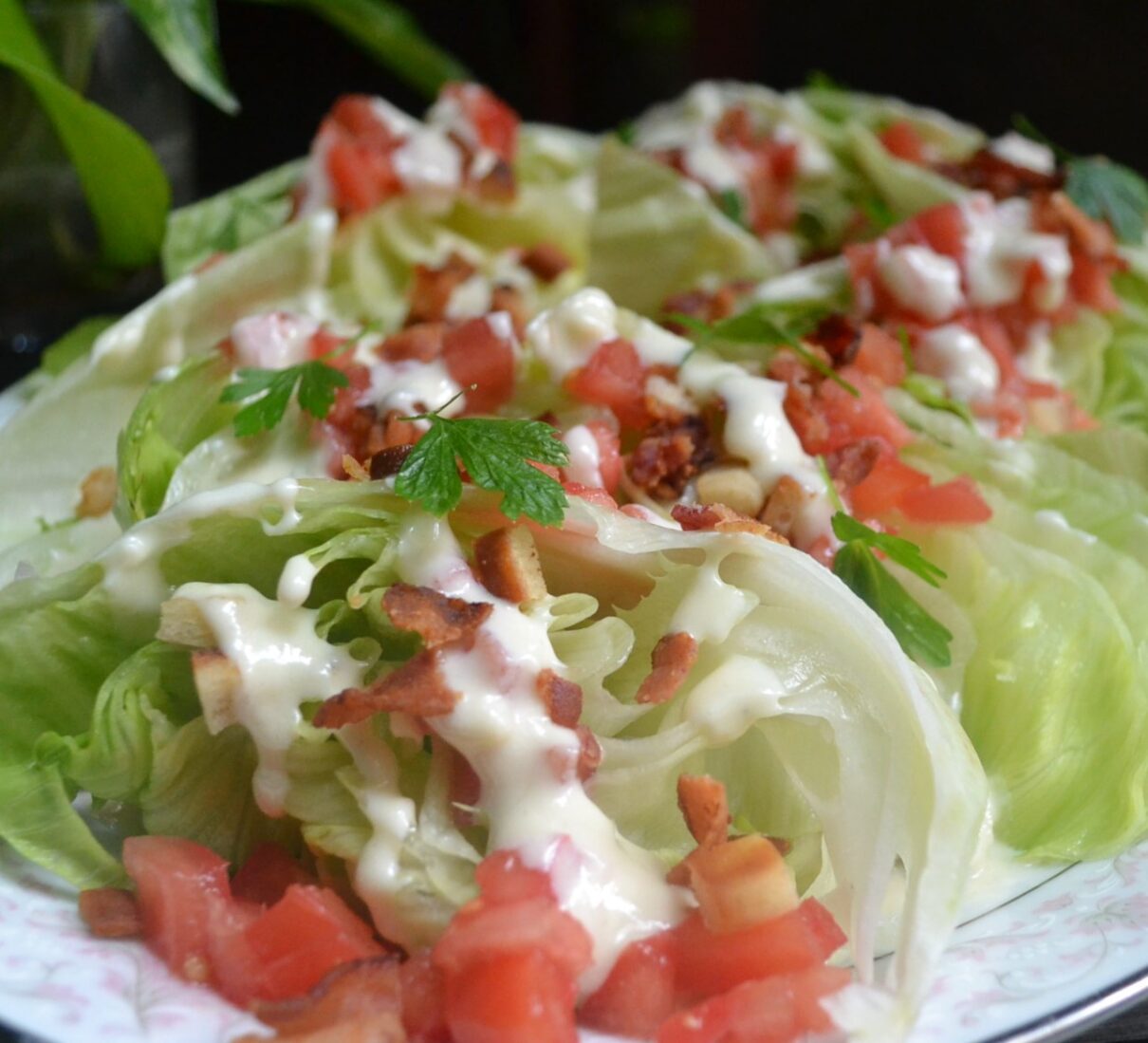 Lettuce Wedge Salad レタスのウェッジサラダ US Southern Kitchen