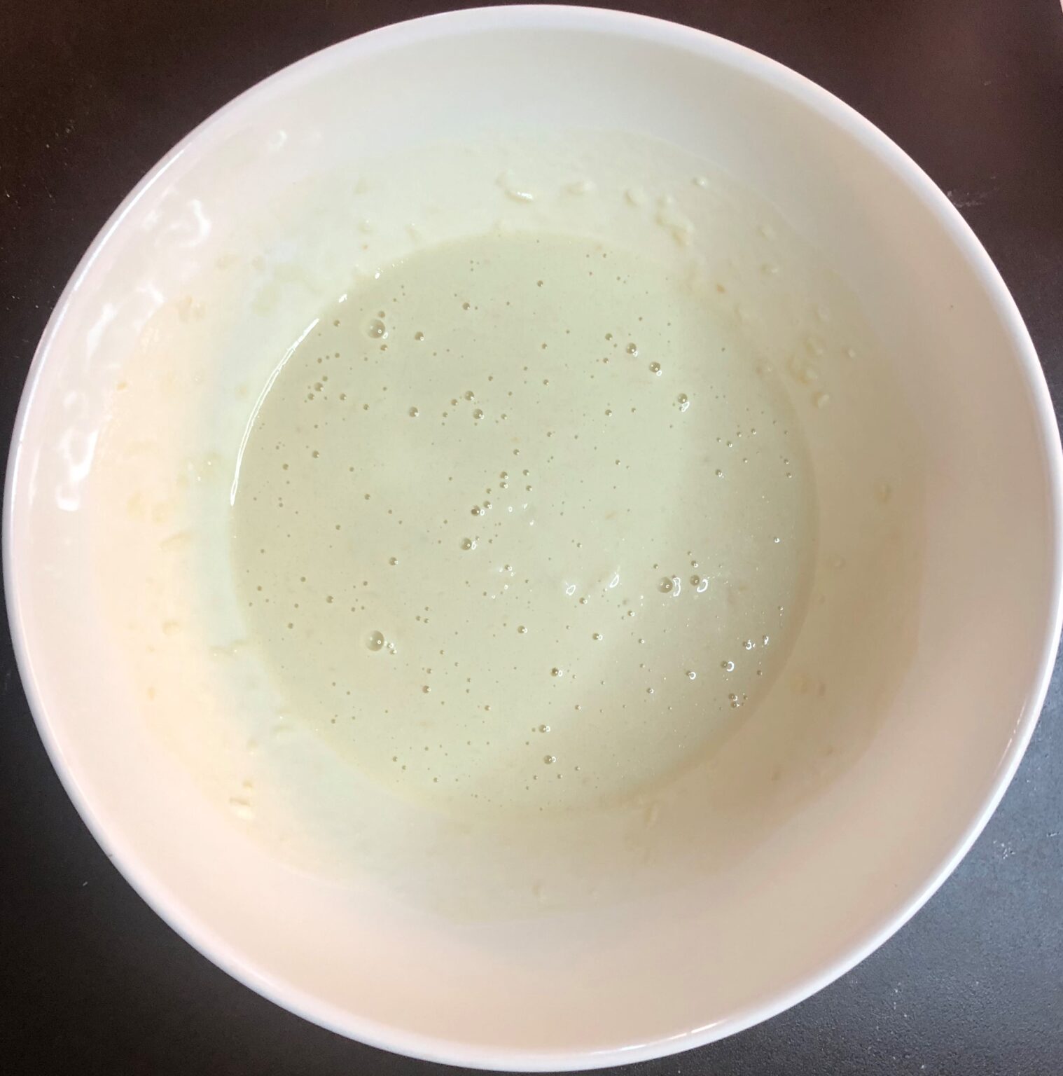 ココナッツ粉のクレープと砂糖不使用のジャムのレシピ