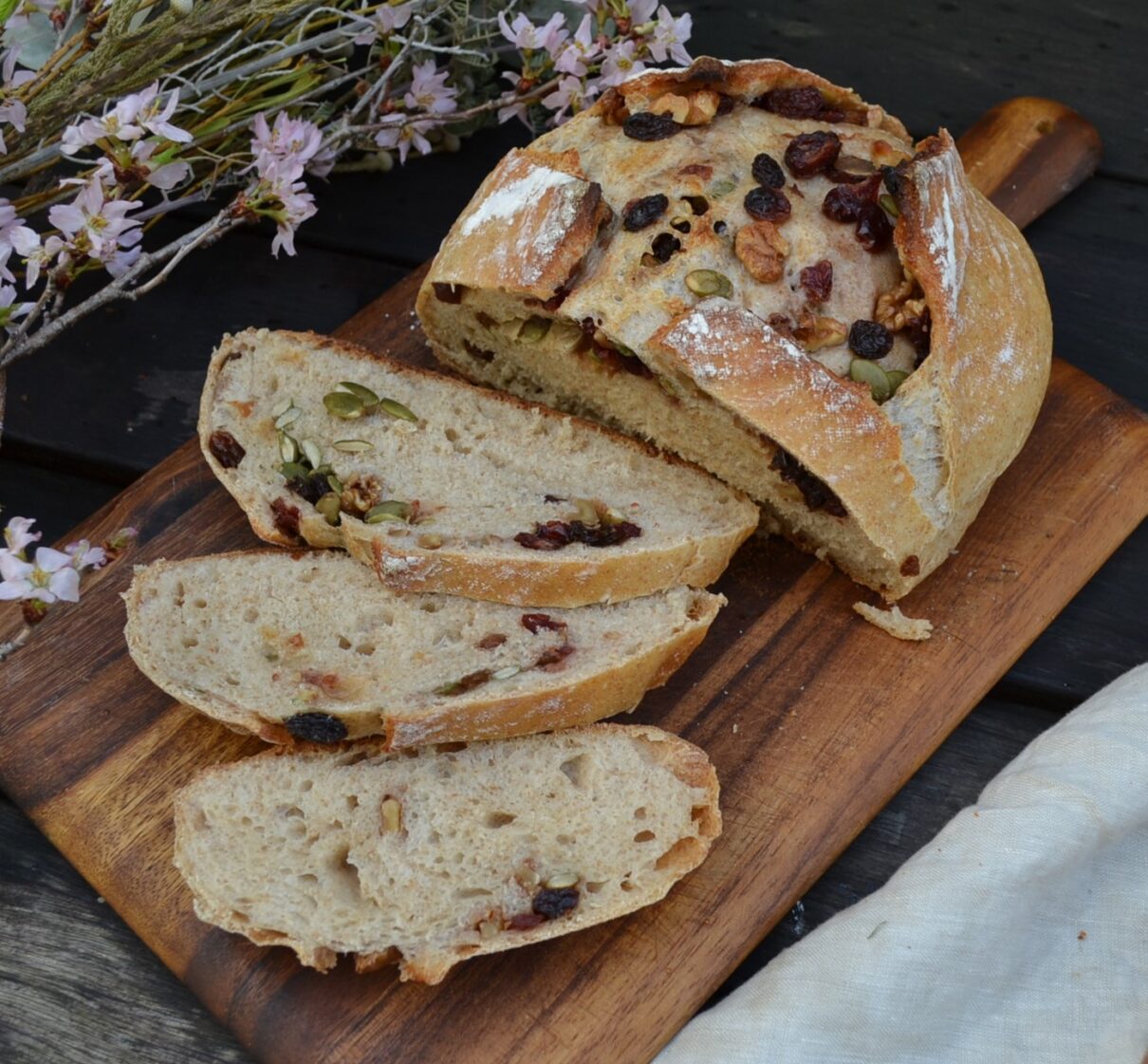 Raisin and Nut Bread レーズンナッツブレッド US Southern Kitchen