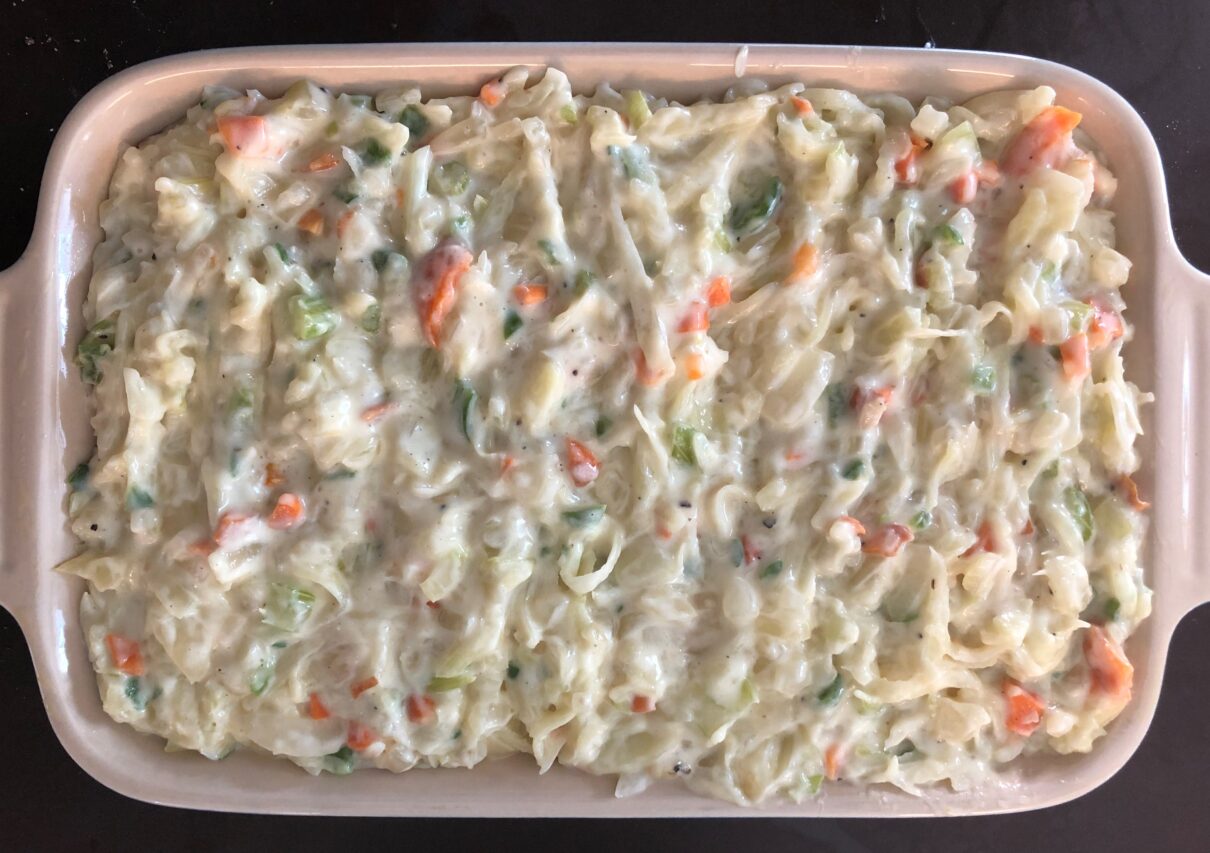 スロークッカーの葬儀用ポテト（ハッシュブラウンキャセロール）のレシピ