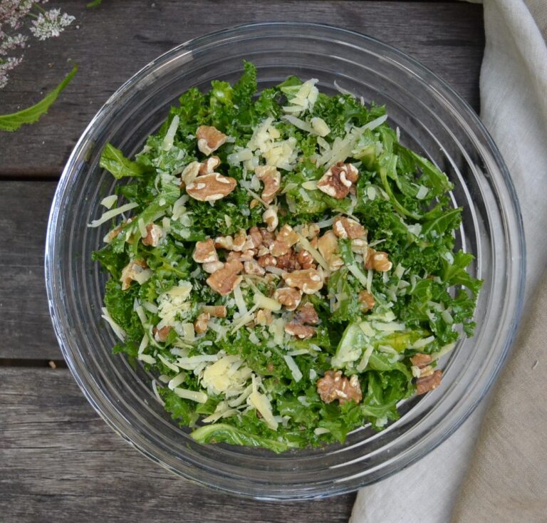 Kale and Walnut Salad ケールと胡桃のサラダ US Southern Kitchen