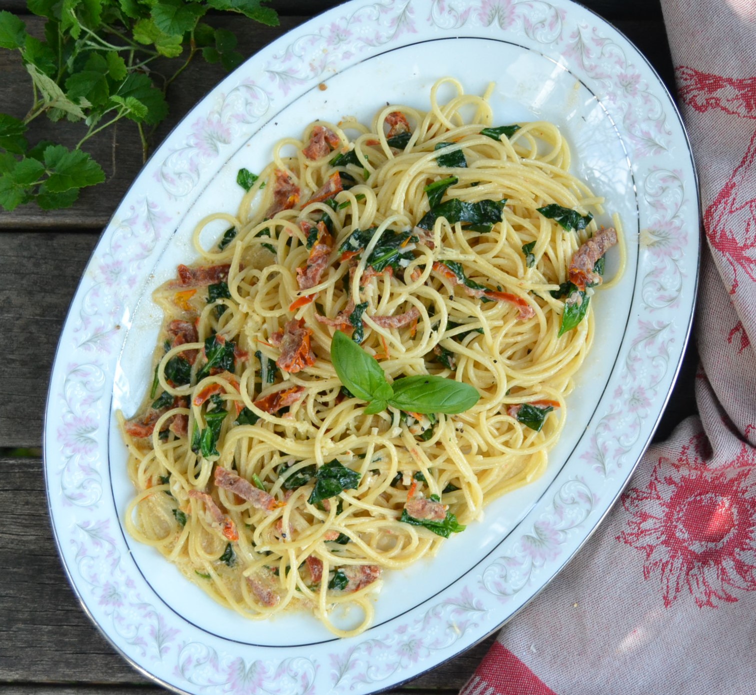 SunDried Tomato and Spinach Pasta 乾燥トマトとほうれん草のスパゲッティー US Southern