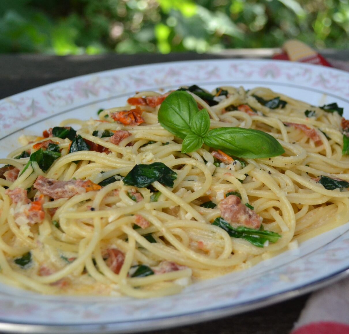 SunDried Tomato and Spinach Pasta 乾燥トマトとほうれん草のスパゲッティー US Southern Kitchen