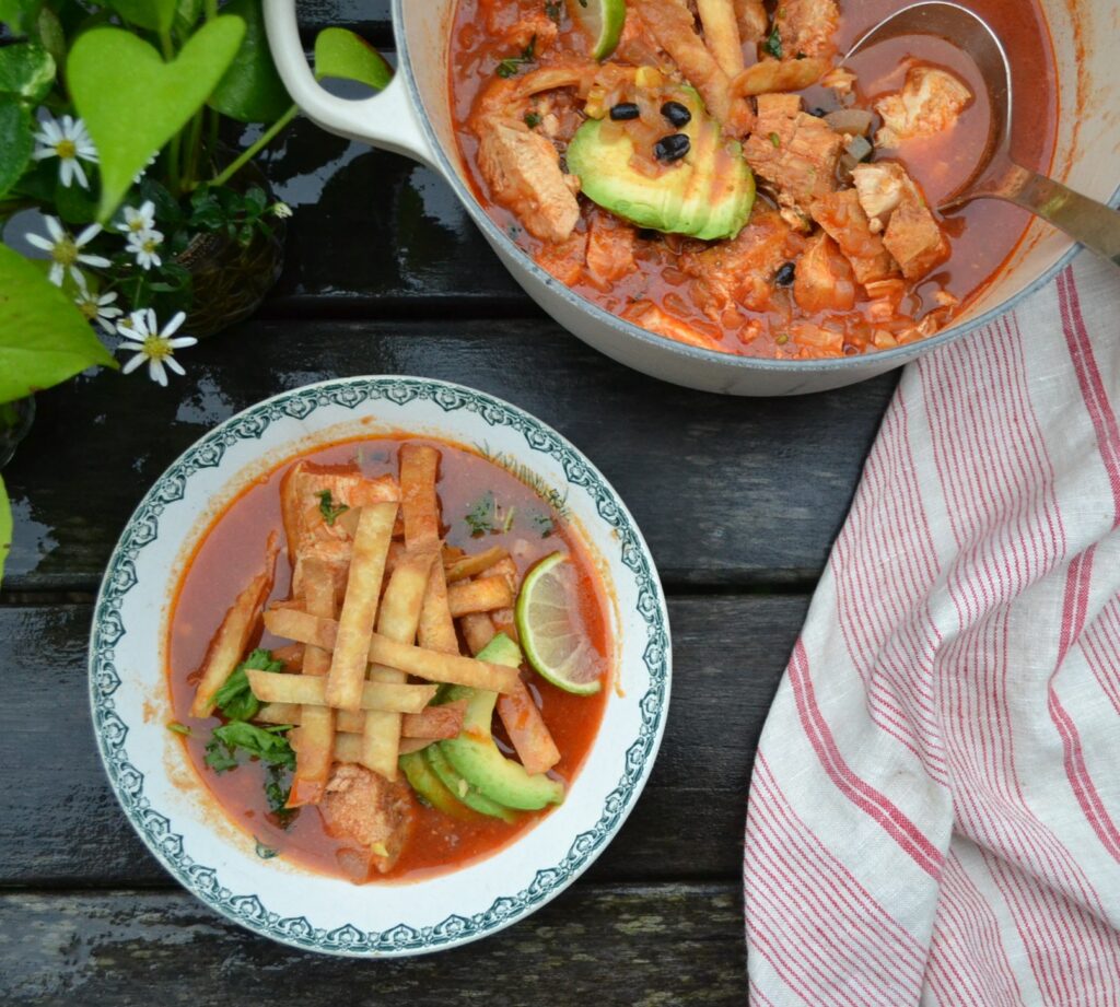 Chicken Tortilla Soup チキントルティーヤスープ – US Southern Kitchen